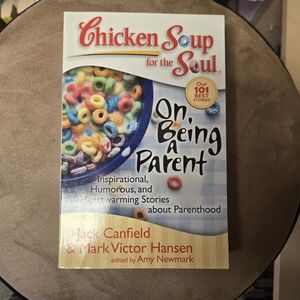 Chicken Soup for the Soul: On Being a Parent - Colorful Cover